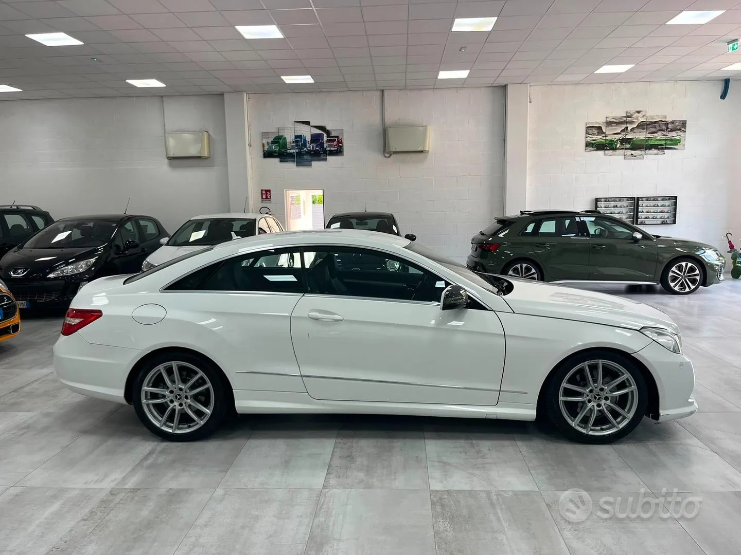 Mercedes-Benz E 220 Coupe 2013 photo 4