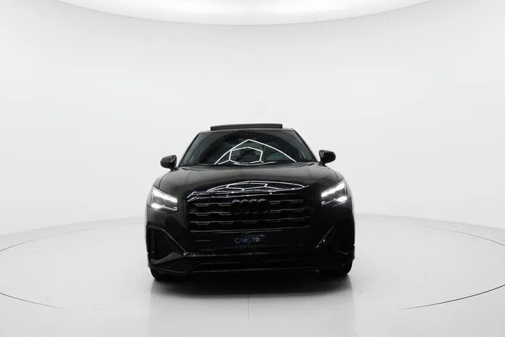 Audi Q2 2022 photo 2