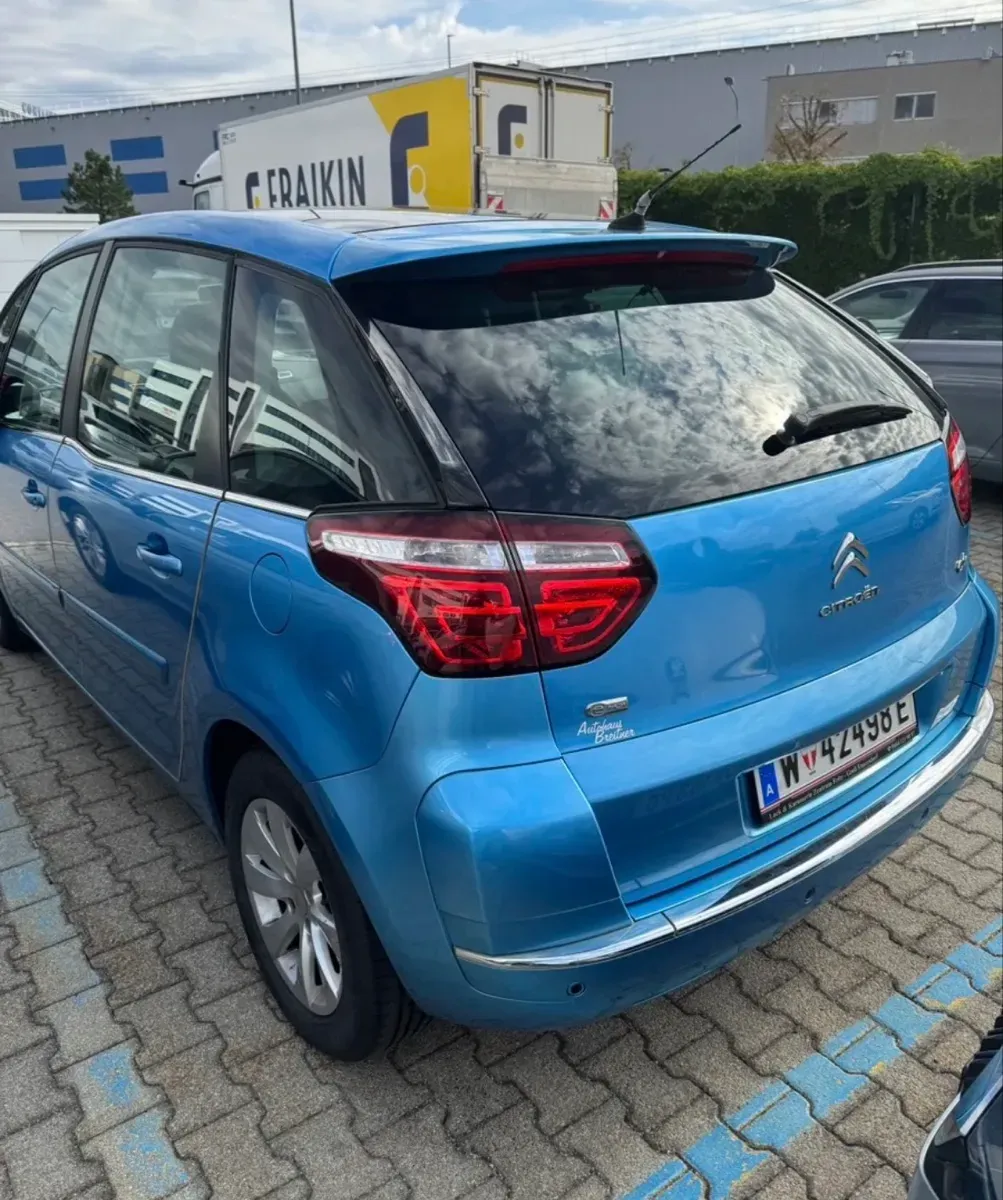 Citroen C4 Picasso 2012 photo 3