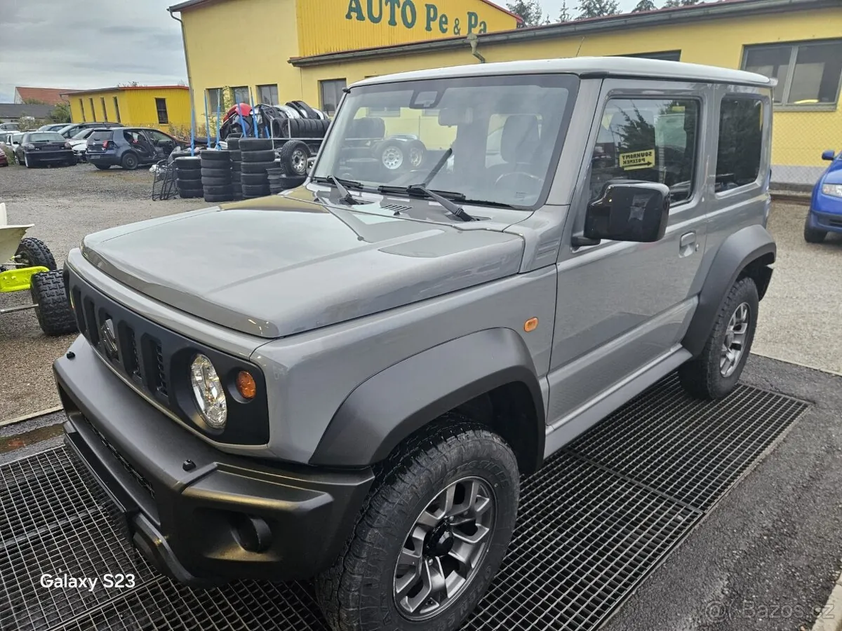 Suzuki Jimny 2018 photo 2