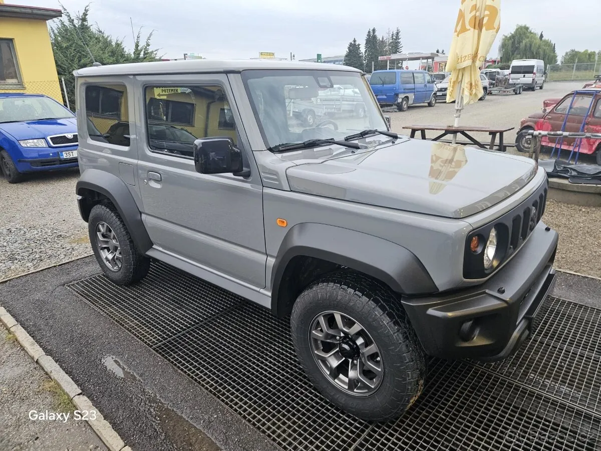 Suzuki Jimny 2018 photo 4