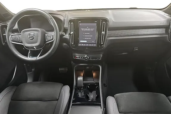 Volvo Xc40 2022 photo 2