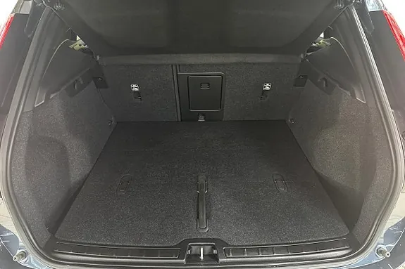 Volvo Xc40 2022 photo 4