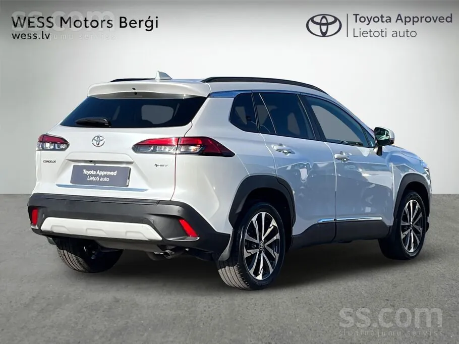 Toyota Corolla Cross 2025 photo 2