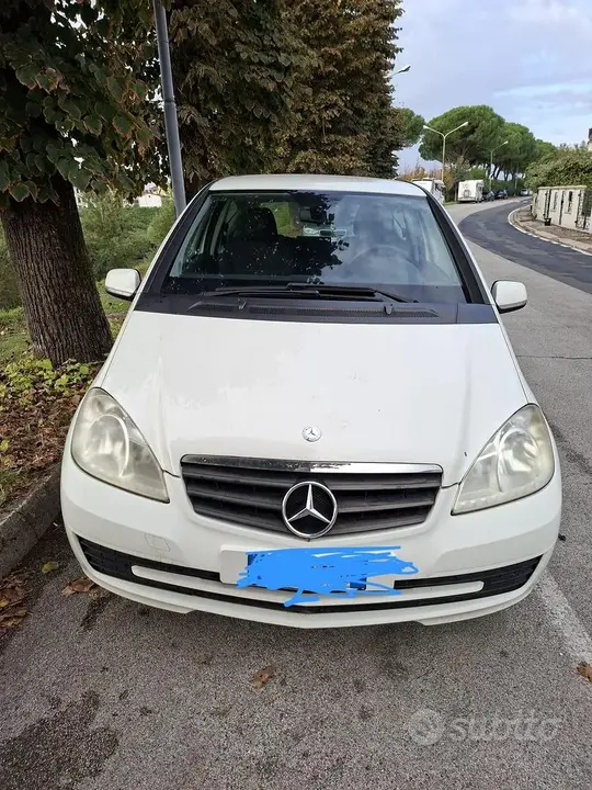 Mercedes-Benz A-Class 2010 photo 5