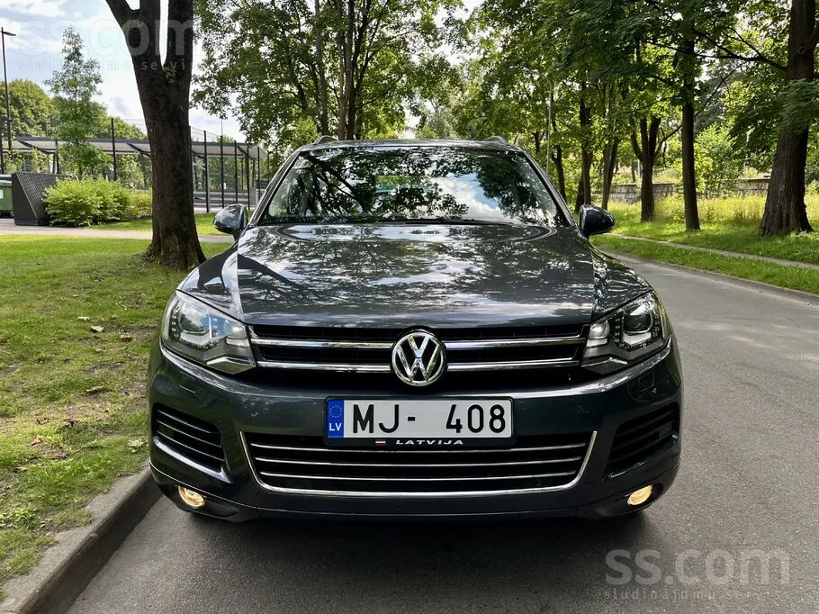Volkswagen Touareg 2013 photo 2