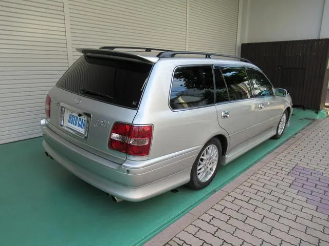 Toyota Crown Estate 2003 photo 5