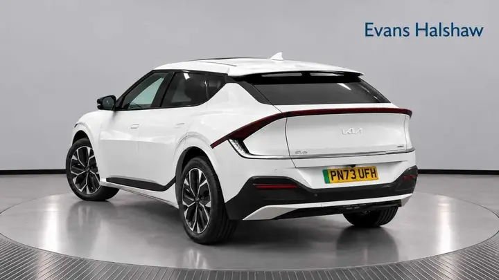 Kia Ev6 2023 photo 2