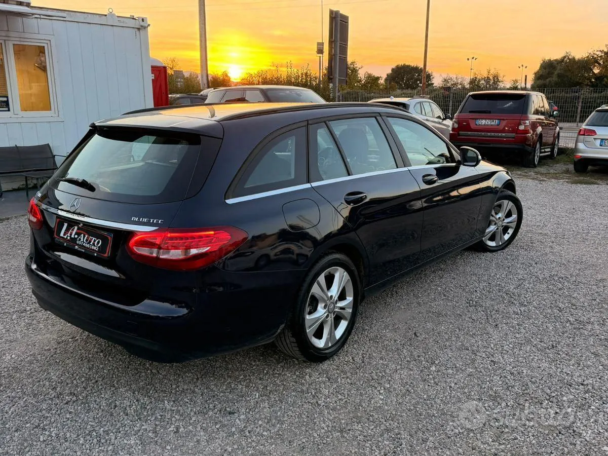 Mercedes-Benz C 2015 photo 3