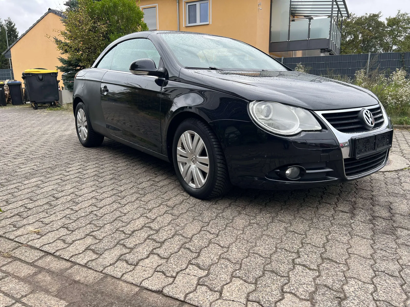 Volkswagen Eos 2009 photo 2