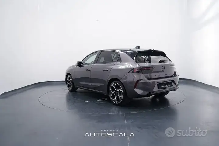 Opel Astra 2024 photo 4