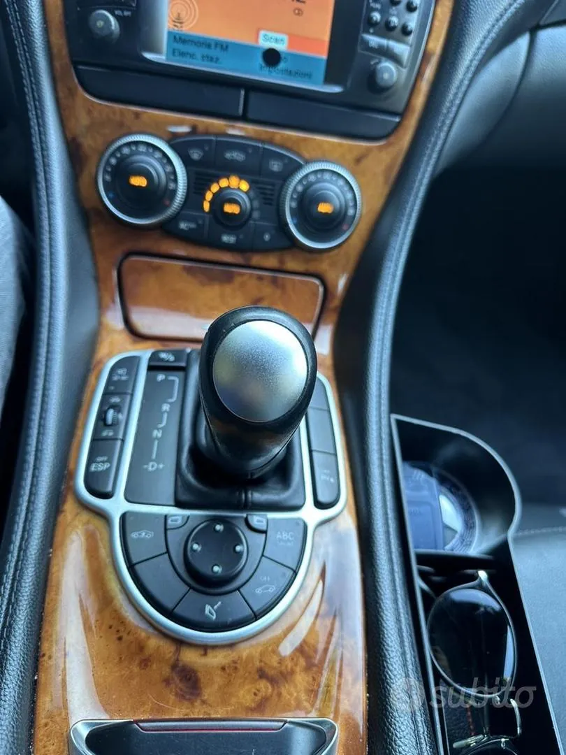 Mercedes-Benz Sl 2005 photo 4