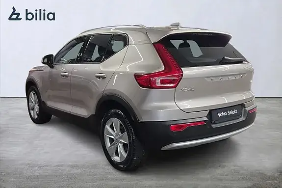 Volvo Xc40 2024 photo 2