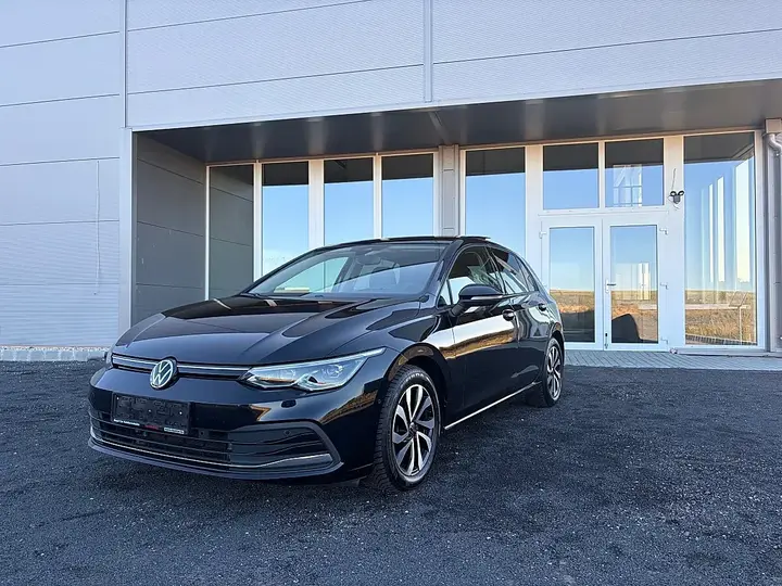 Volkswagen Golf Viii