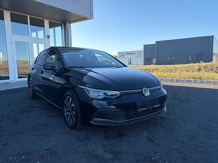 Volkswagen Golf Viii 2022 photo 3