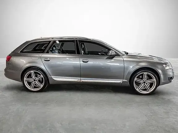 Audi A6 Allroad 2010 photo 5