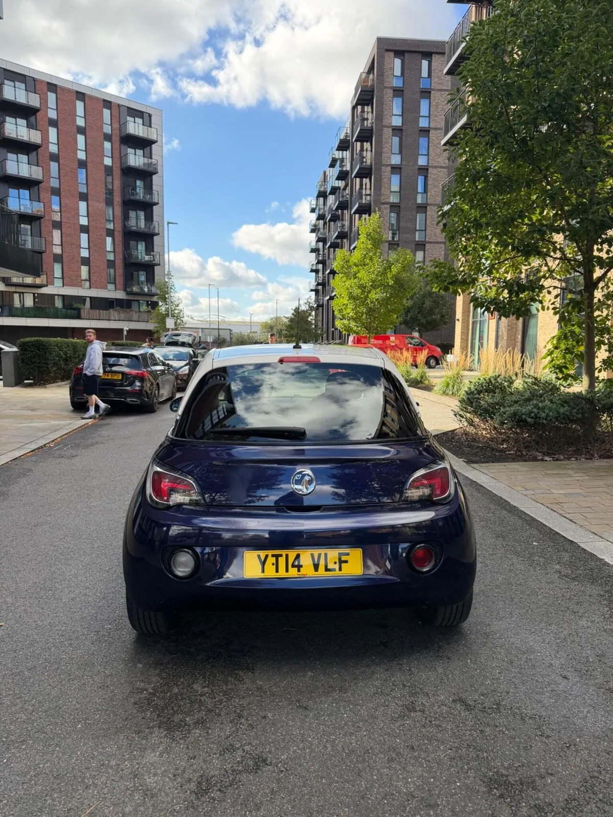 Vauxhall Adam 2014 photo 5