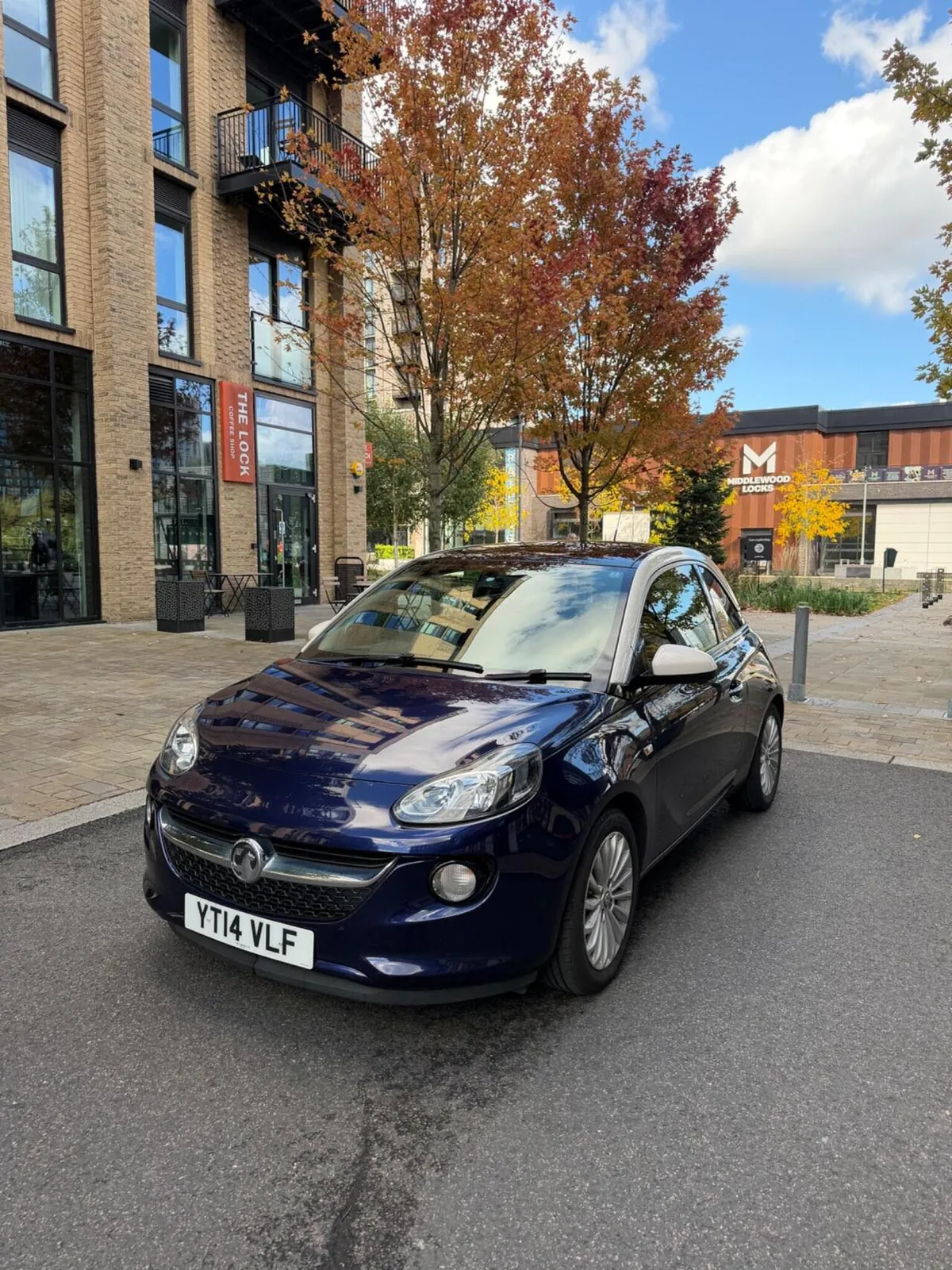 Vauxhall Adam 2014 photo 2