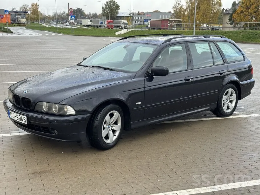 BMW 530 2002 photo 2