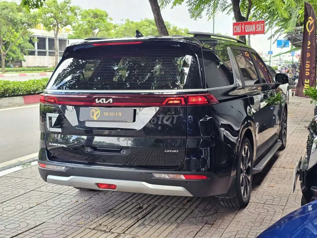 Kia Carnival 2023 photo 4