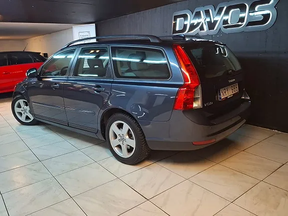 Volvo V50 2010 photo 5