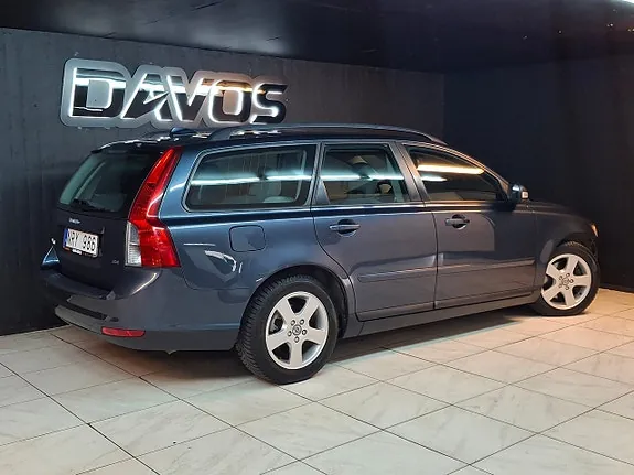 Volvo V50 2010 photo 4