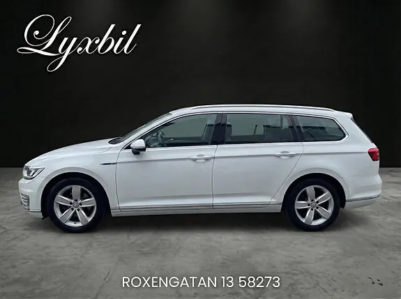 Volkswagen Passat 2018 photo 2