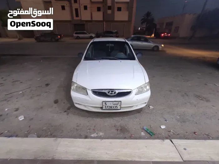 Hyundai Verna 2005 photo 5