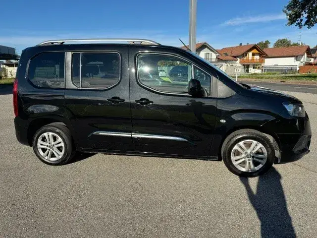 Toyota Sonstige 2022 photo 3