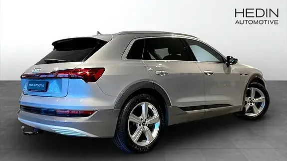 Audi E-Tron 2022 photo 2