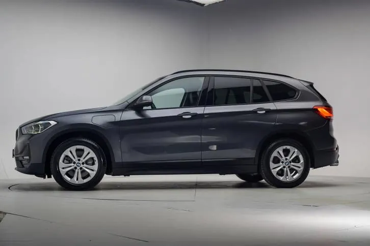 BMW X1 2021 photo 2