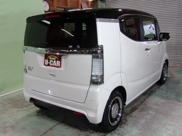 Honda N-Box 2017 photo 2