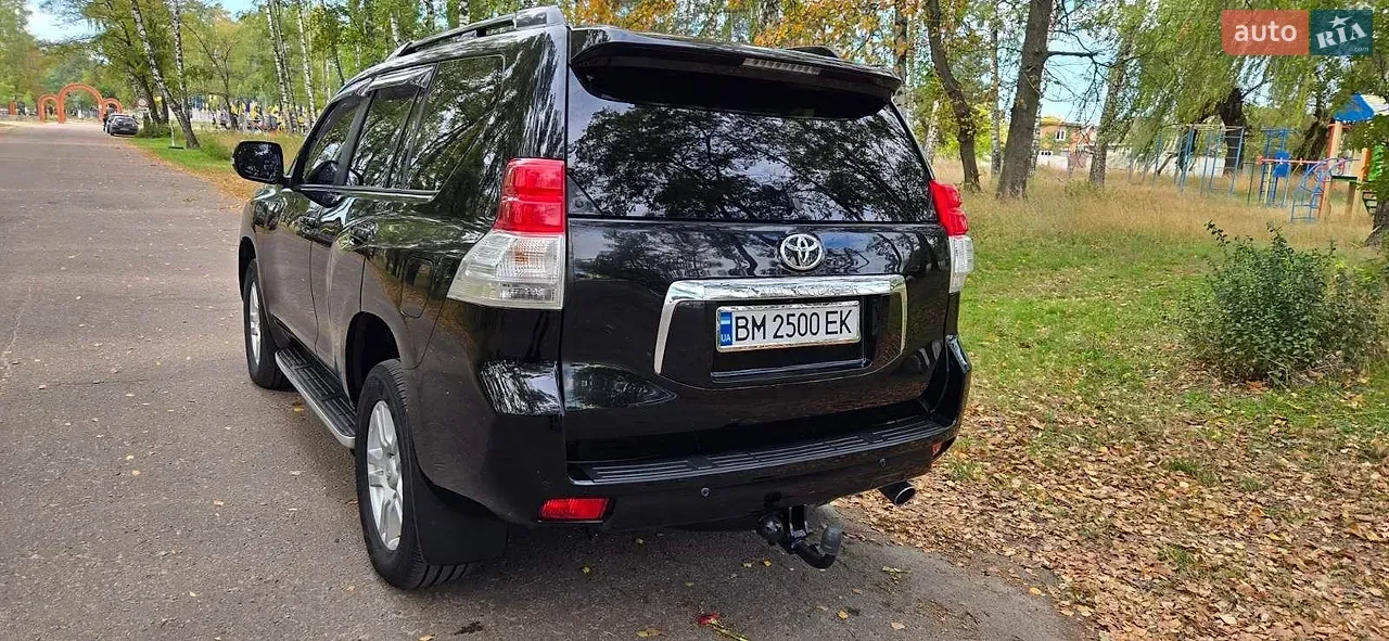Toyota Land Cruiser Prado 2013 photo 4