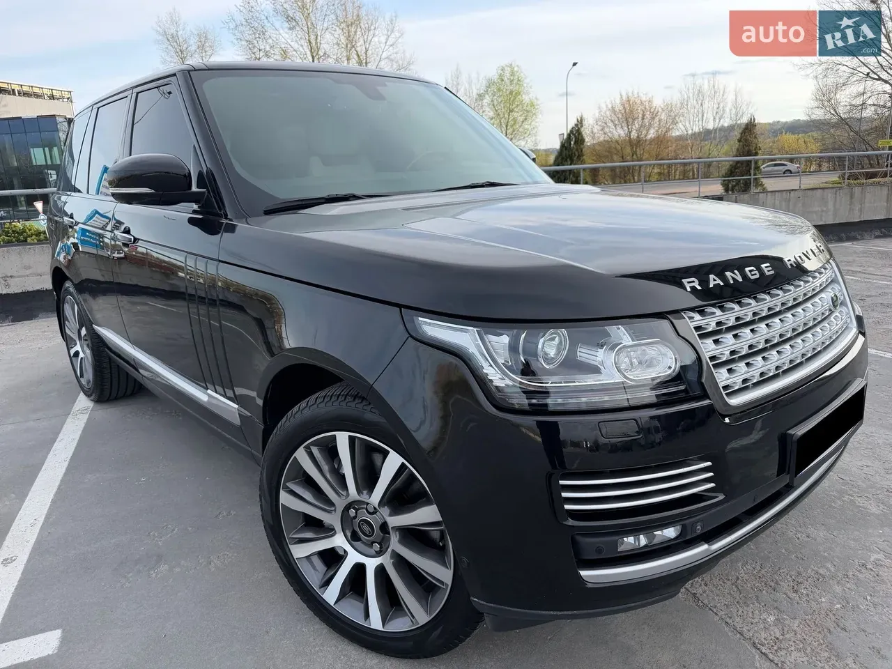 Land Rover Range Rover 2013 photo 2