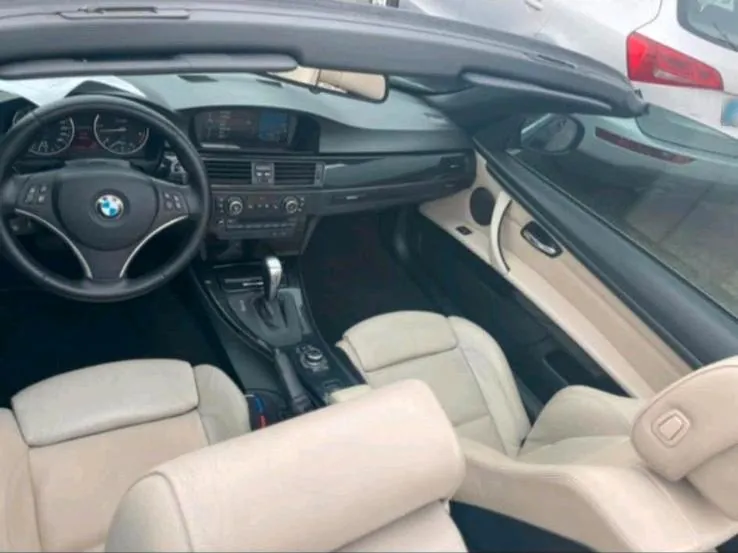 BMW E93