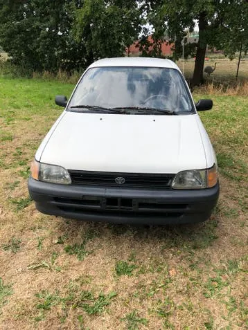 Toyota Starlet 1994 photo 3
