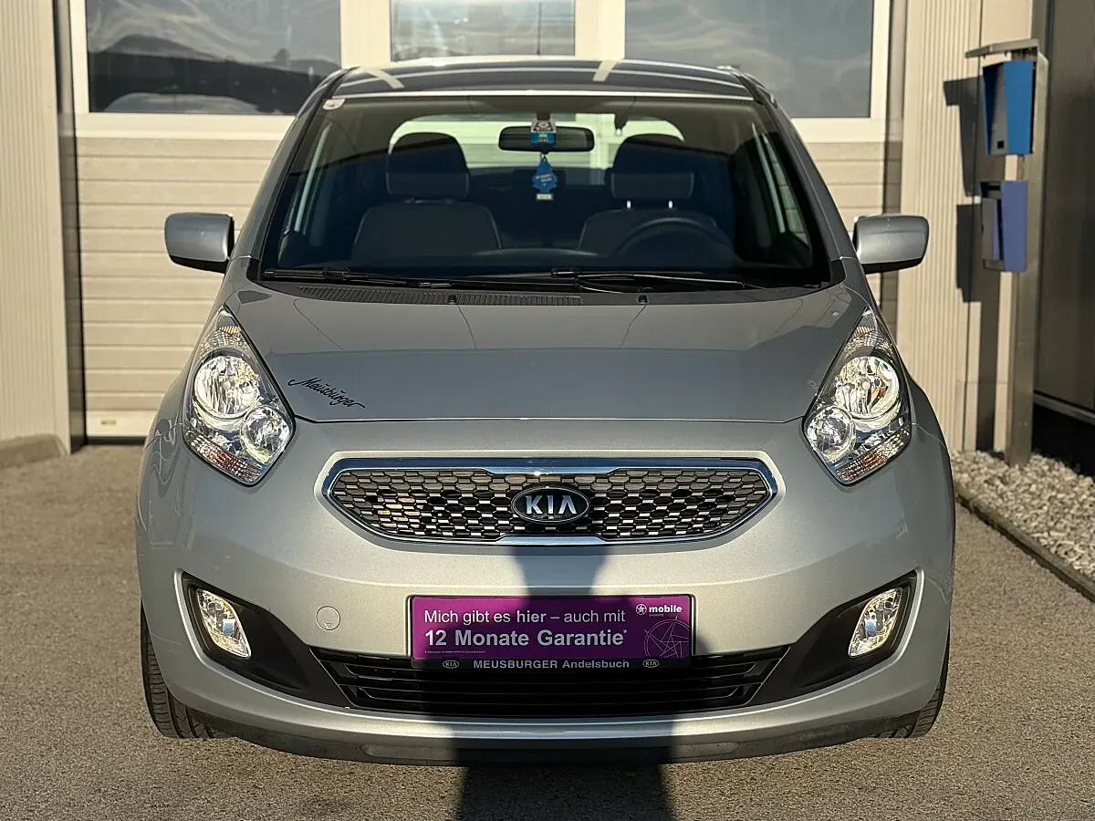 Kia Venga 2011 photo 3