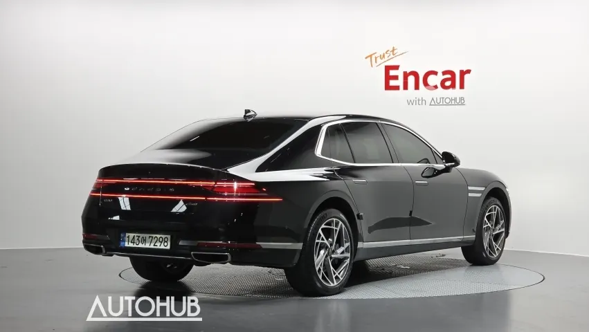 Genesis G90 2022 photo 2