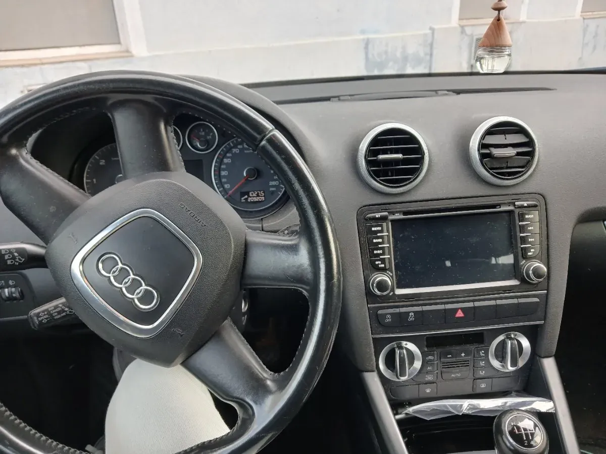 Audi A3 2011 photo 3