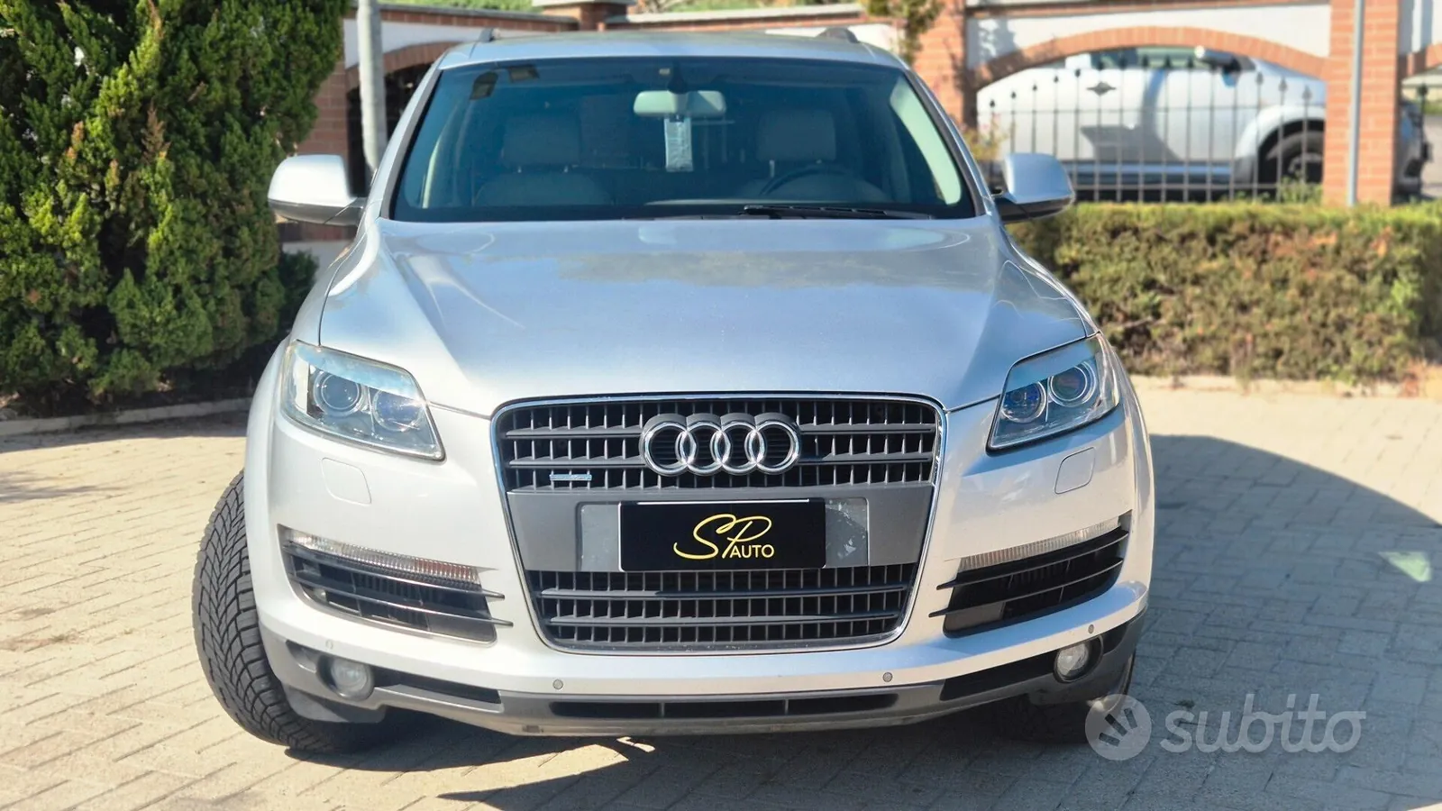 Audi Q7 2006 photo 2