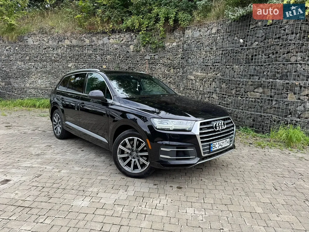 Audi Q7 2016 photo 2