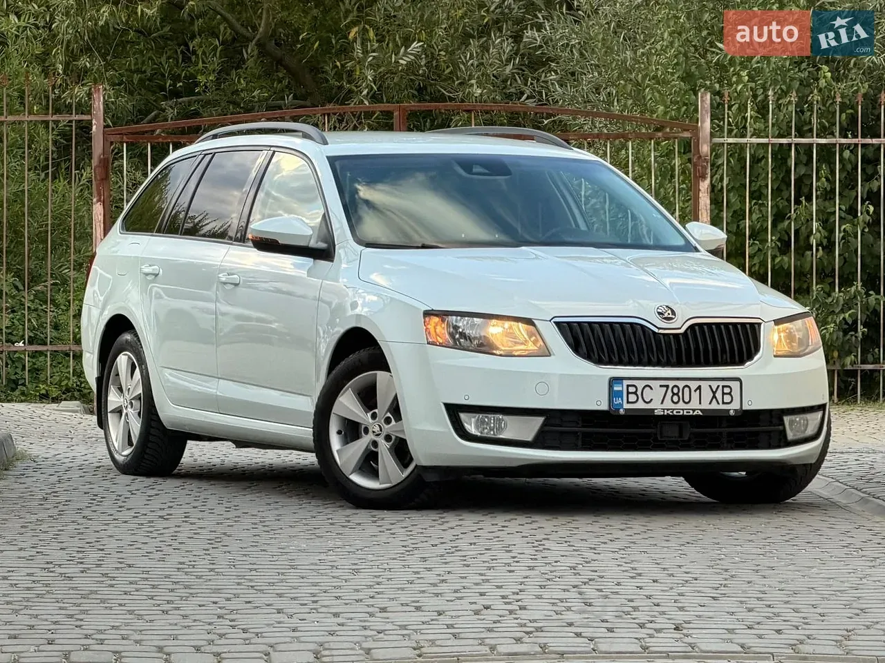 Skoda Octavia 2016 photo 3