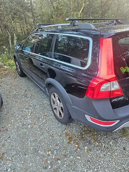 Volvo Xc70 2010 photo 2