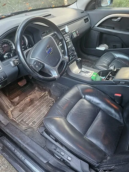 Volvo Xc70 2010 photo 3