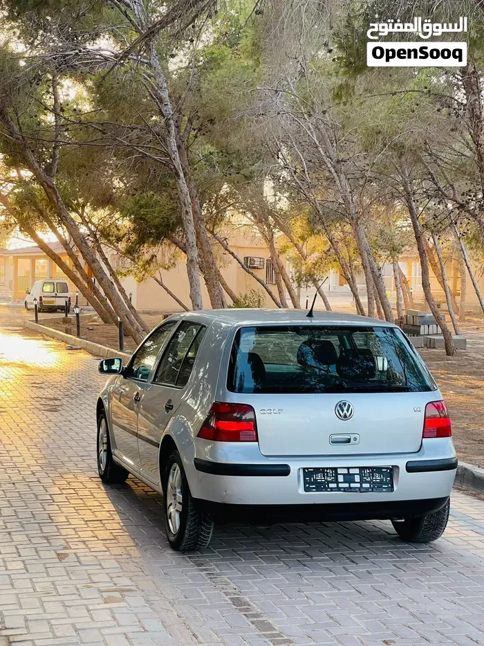Volkswagen Golf 2002 photo 4