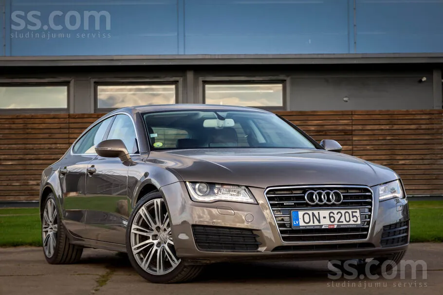 Audi A7 2011 photo 3
