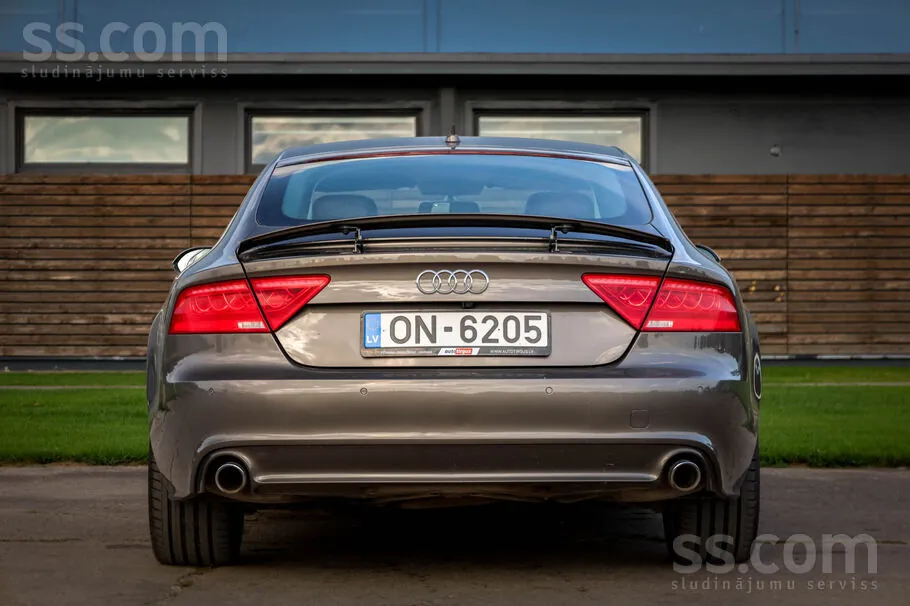 Audi A7 2011 photo 5