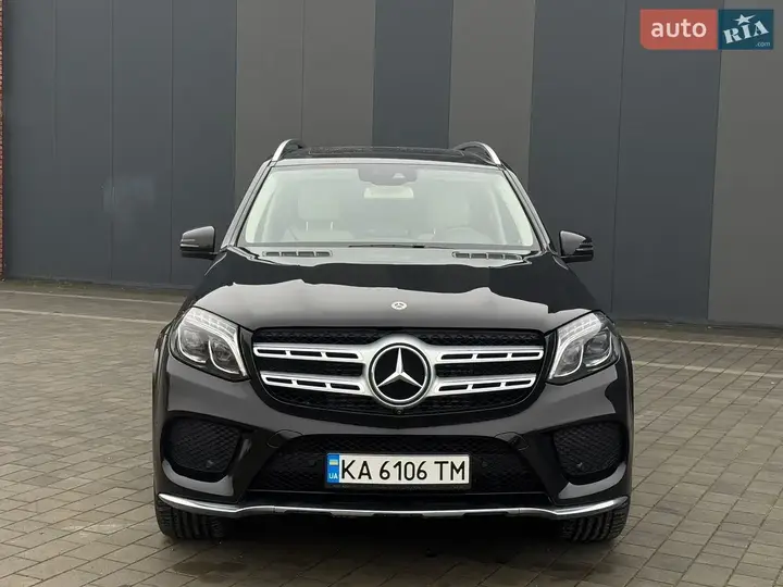 Mercedes-Benz Gls-Class 2018 photo 3