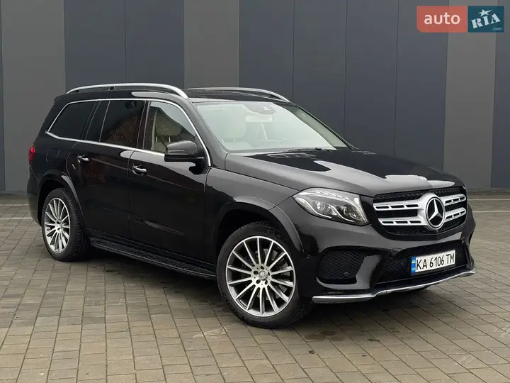 Mercedes-Benz Gls-Class 2018 photo 2