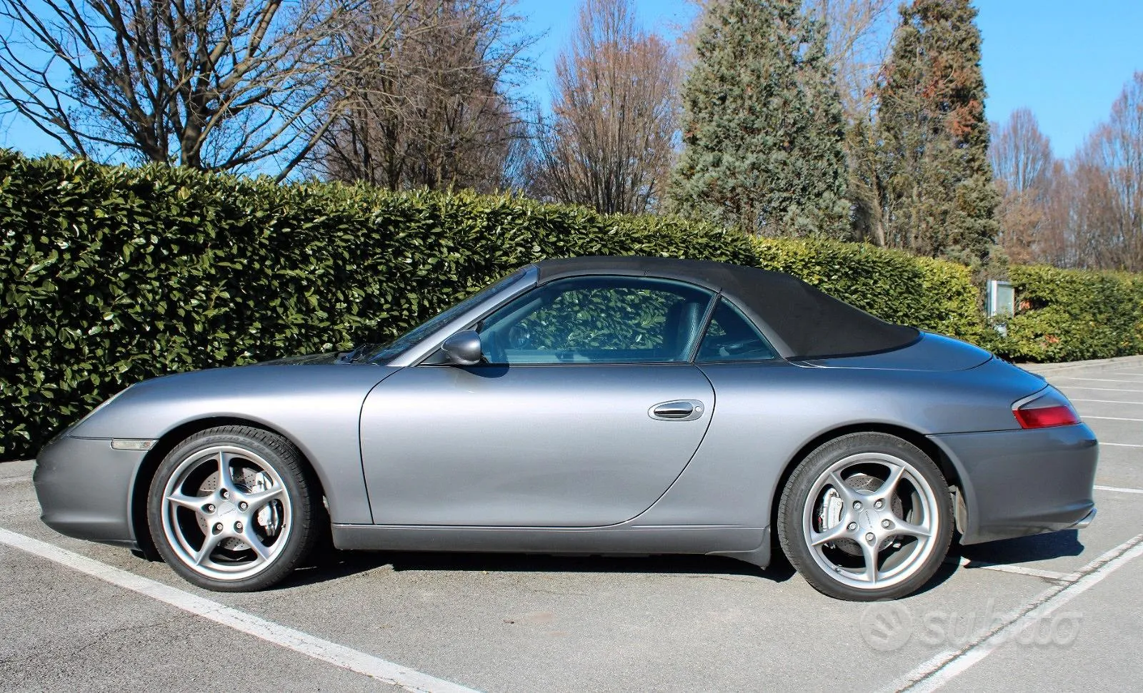 Porsche 911 2002 photo 2